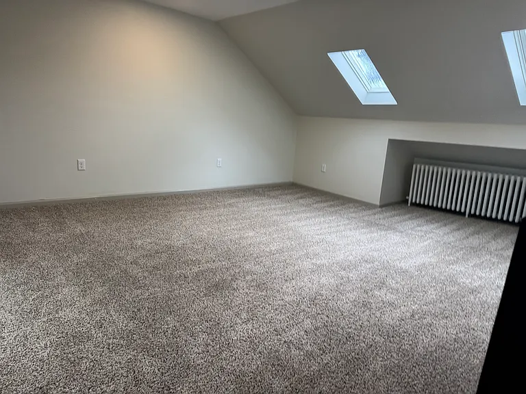 230 S 8th Street — Photo 14