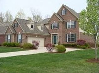 6533 Briarwood Pl, Zionsville, IN 46077