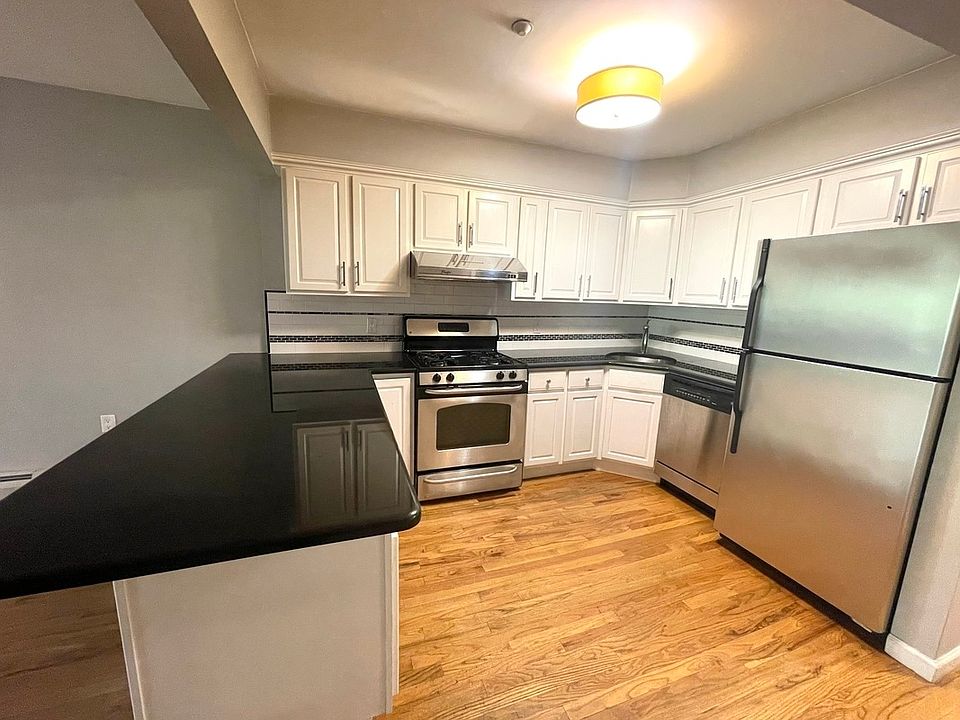 1st image of 23-23 31st Ave #2K