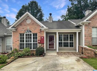106 Coales Branch Dr, Pelham, AL 35124