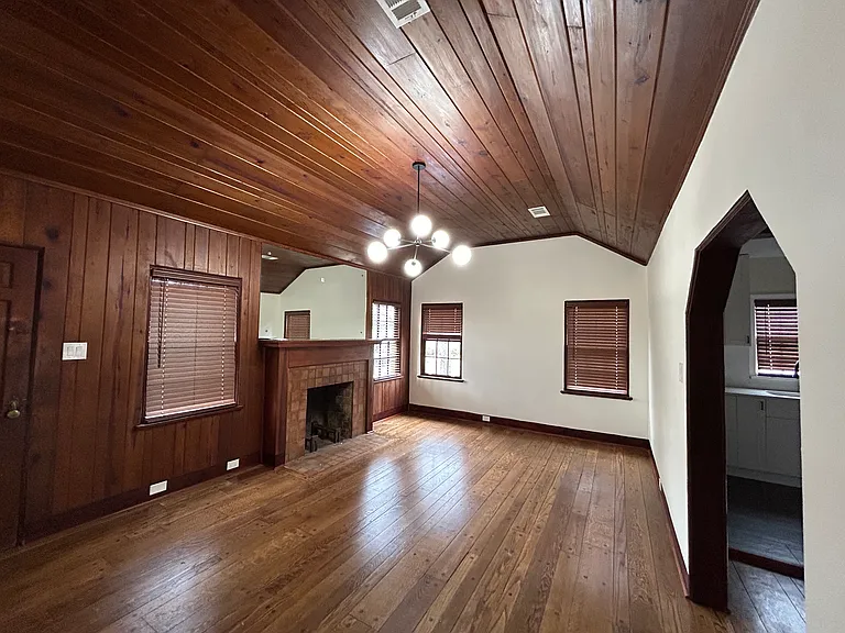 234 Palisade St — Photo 3