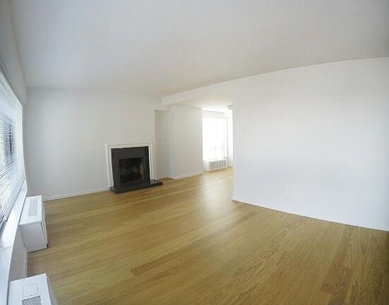 3rd image of 501 E 87th St APT 19B