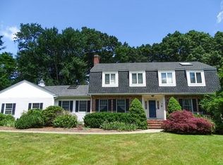 8 Old Stonebridge Path, Westborough, MA 01581