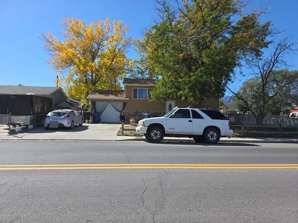 1060 Maxwell St, Colorado Springs, CO 80906