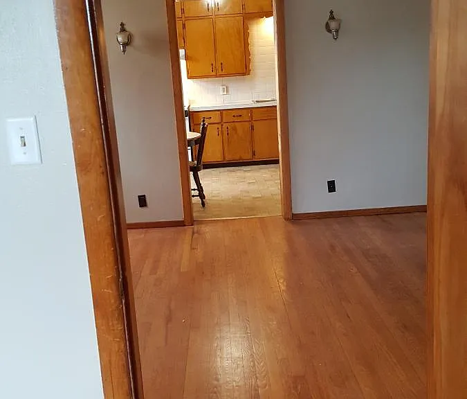 134 W Central St #1 — Photo 3