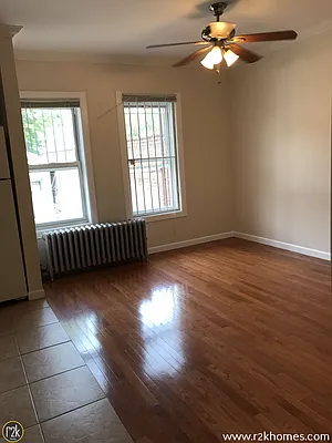 Rented by Realty 2000 Corp | media 26