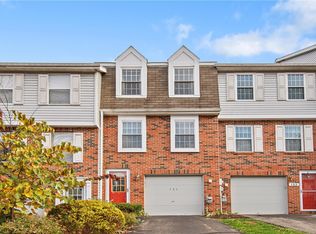 121 Rossmor Ct, Pittsburgh, PA 15229