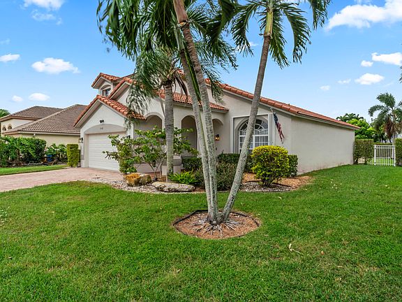 3rd image of 2538 Egret Lake Drive