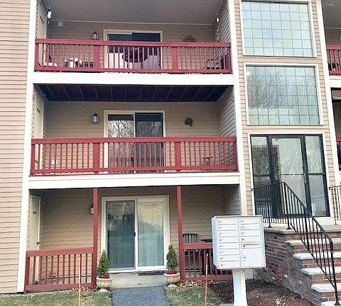 Center Unit's balcony
