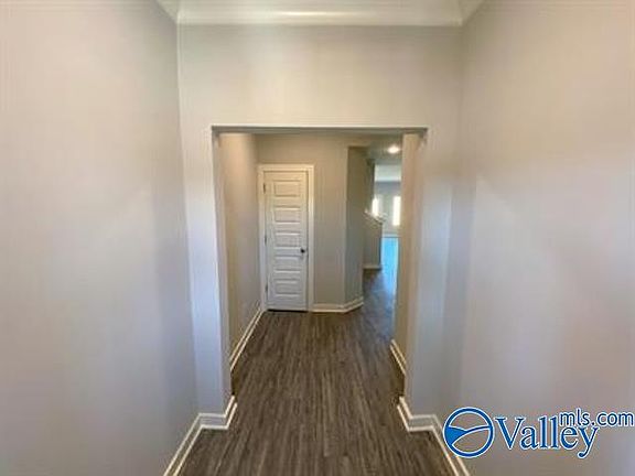 4th image of 7207 Elmcroft Ave NW