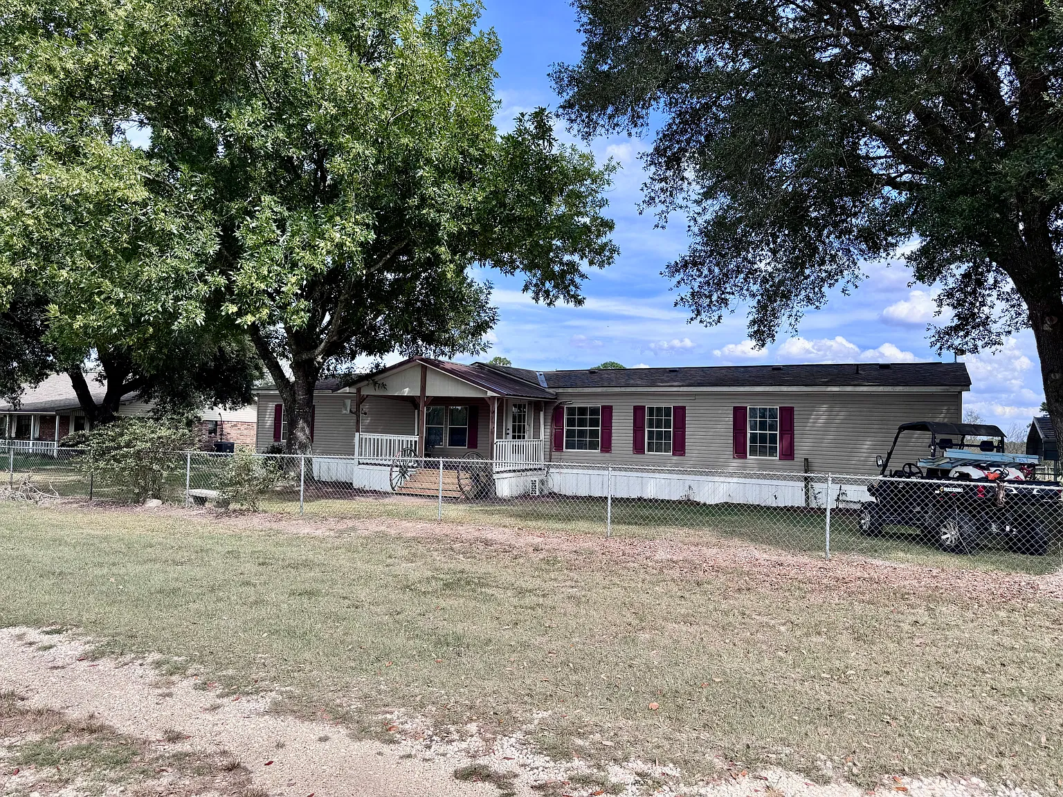 4 bed, $1,500 — Photo 3
