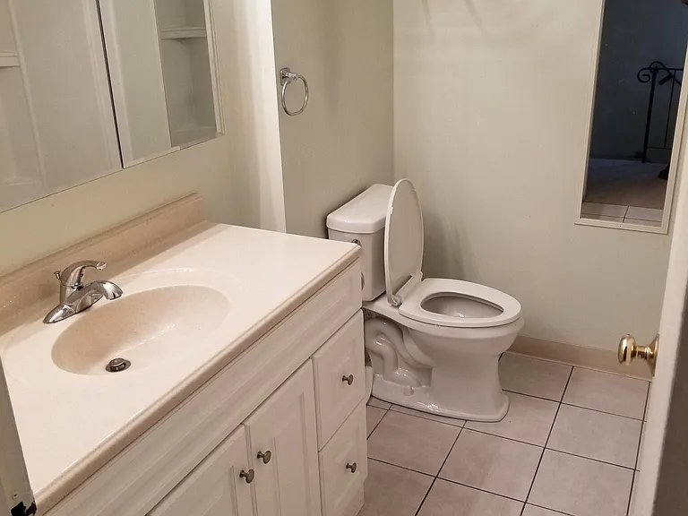full bath on second floor