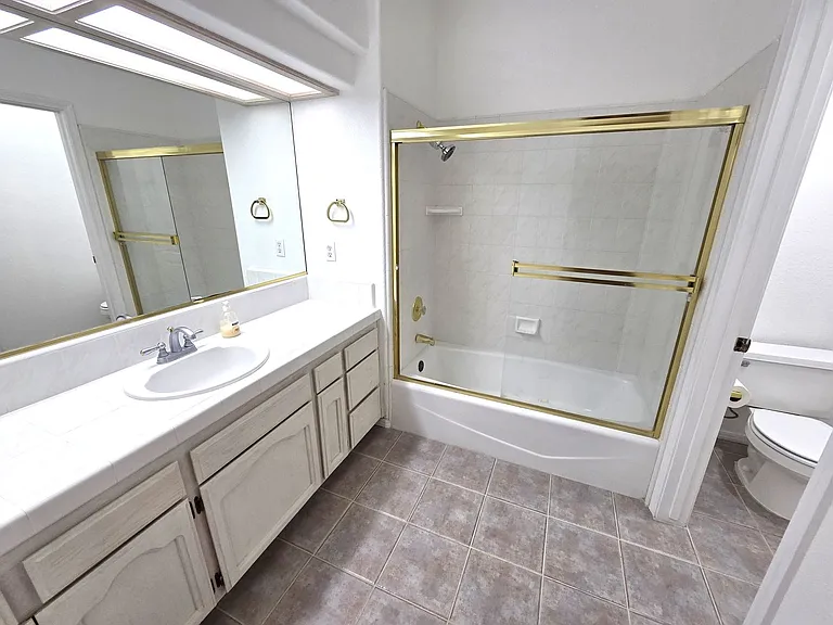 1417 E Laura Ct — Photo 11