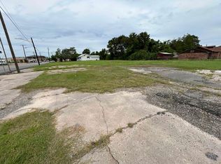 96 Green Ave, Orange, TX 77630