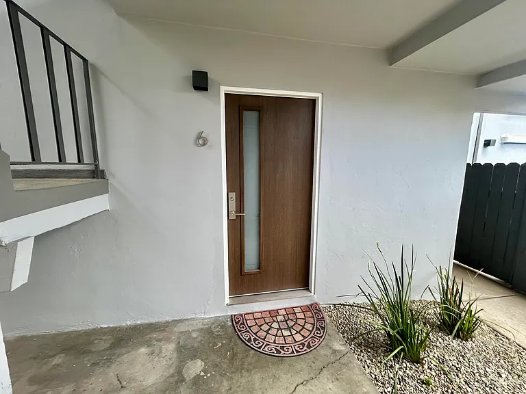 47 Ocean View Ave #6 — Photo 1