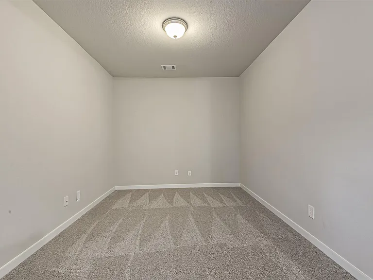 18407 Kilbowie Pl — Photo 33