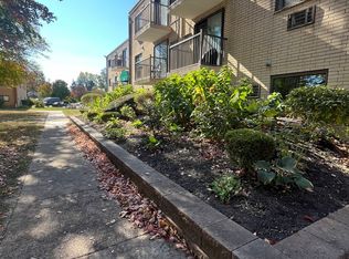 1575 W Street Rd APT 318, Warminster, PA 18974