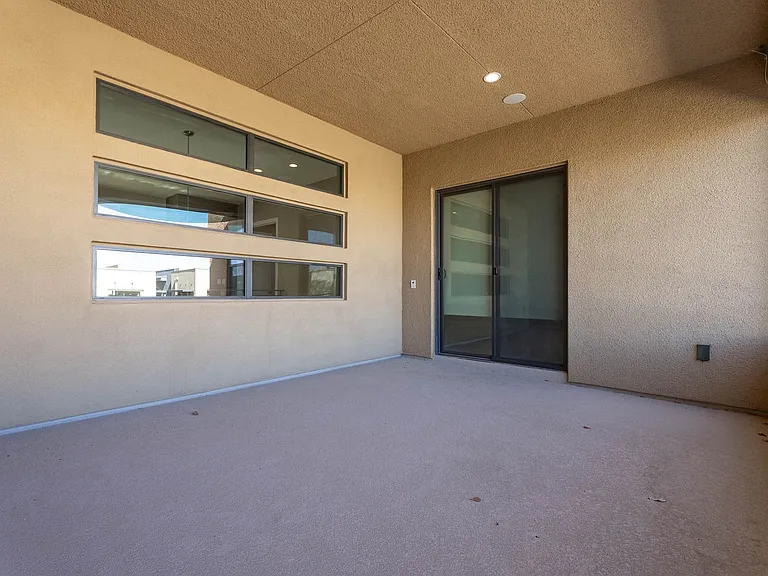 86 Pristine Glen St — Photo 48
