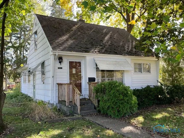 3003 Heatherdowns Blvd, Toledo, OH 43614