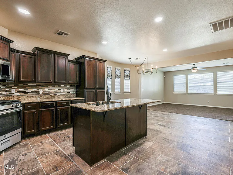 5525 Valley Cedar Dr — Photo 10