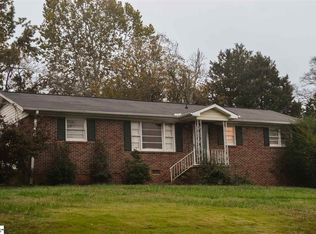 9 McGill Rd, Taylors, SC 29687