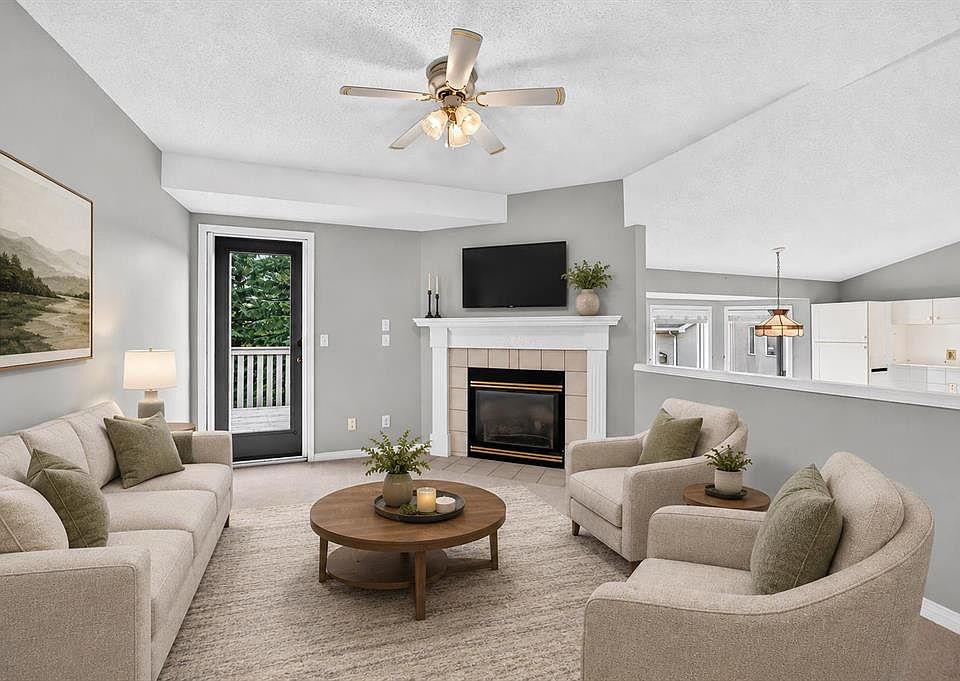 1st image of 23 N Sunlake Gdns SE