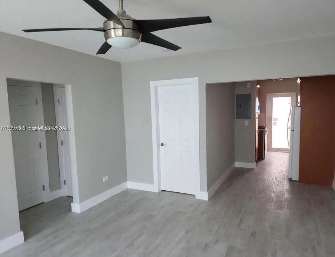 Gaye Apts Condo — Photo 4