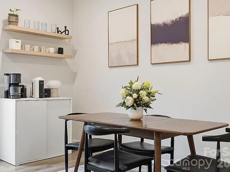 2409 Autumn Olive Ln — Photo 6