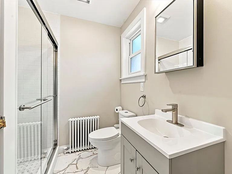 1800 N Monroe St — Photo 12