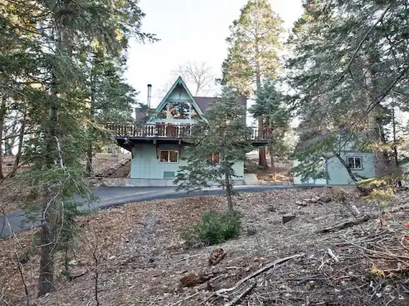 338 Brentwood Dr, Lake Arrowhead, CA 92352