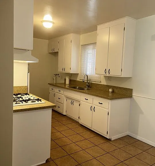 10432 Crenshaw Blvd — Photo 10