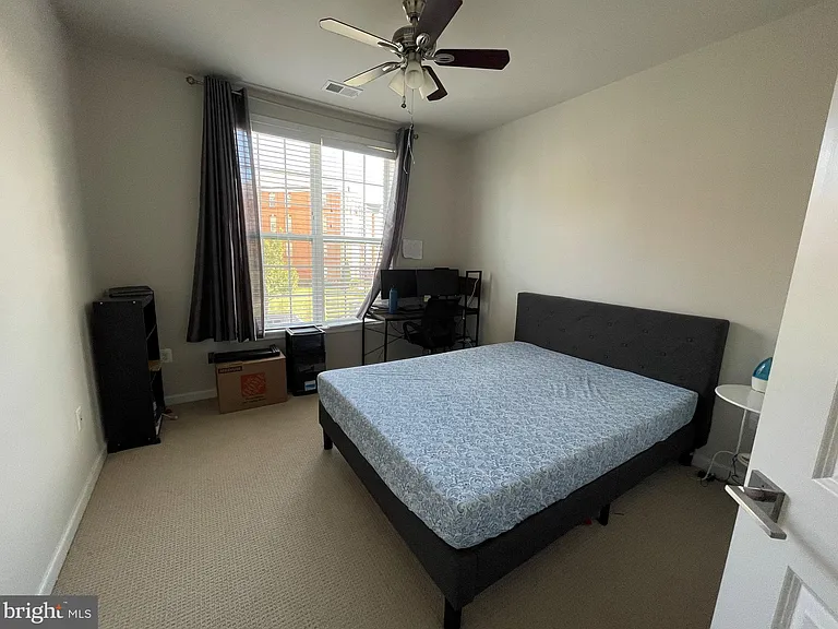 23479 Belvoir Woods Ter — Photo 16