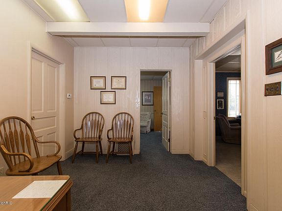 3rd image of 310 1/2 W Green St