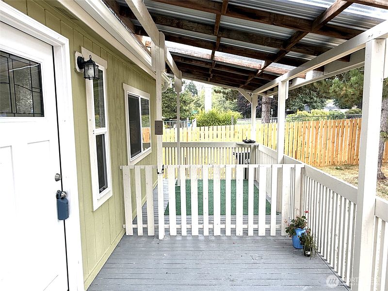 4th image of 8329 19th Avenue Ct E #14