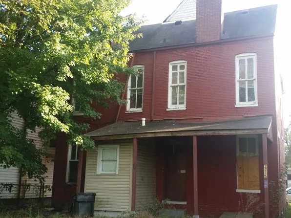 2715 Dumesnil St, Louisville, KY 40211