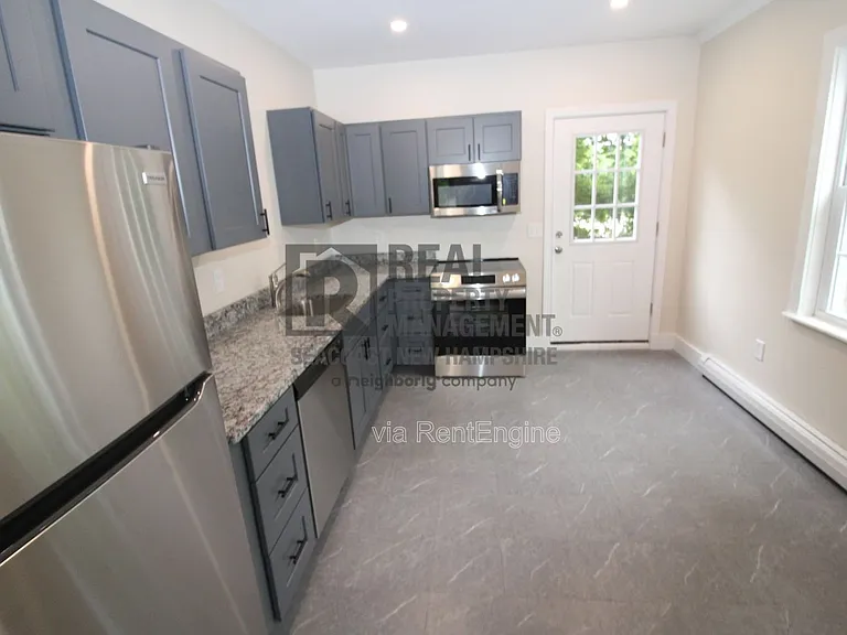 14 Charles St — Photo 3