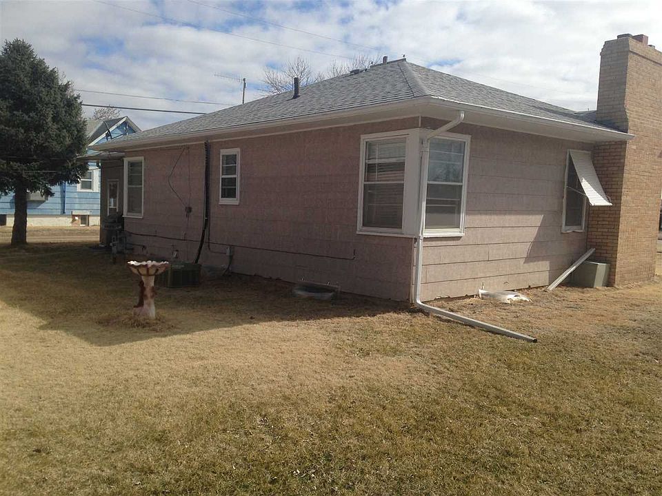 2nd image of 1306 L St