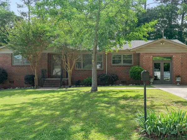 717 Hillmoor Ln, Homewood, AL 35209