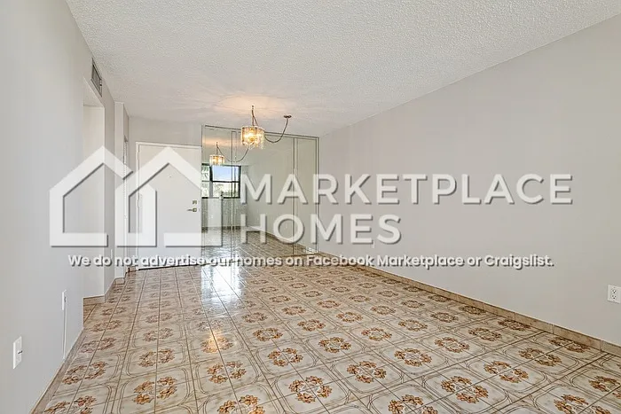 9410 W Flagler St #104 — Photo 3