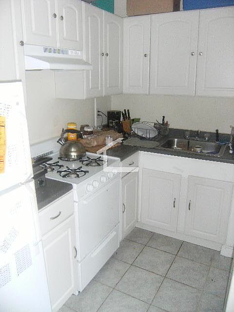 2nd image of 1302 Commonwealth Ave APT 28E