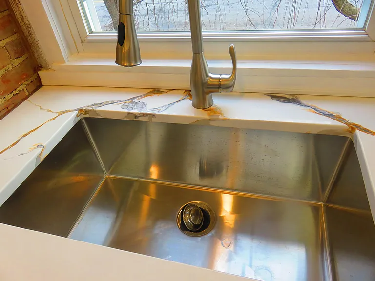 30-inch square sink