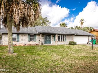 11533 Barrone St, Gulfport, MS 39503