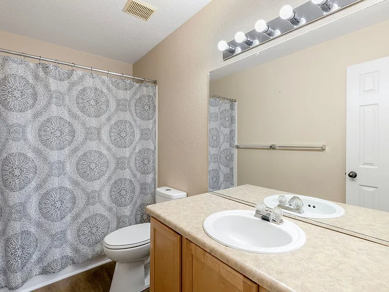 6276 Riverdale Dr — Photo 19