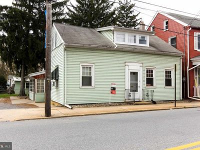 72 N Main St, Manheim, PA, 17545
