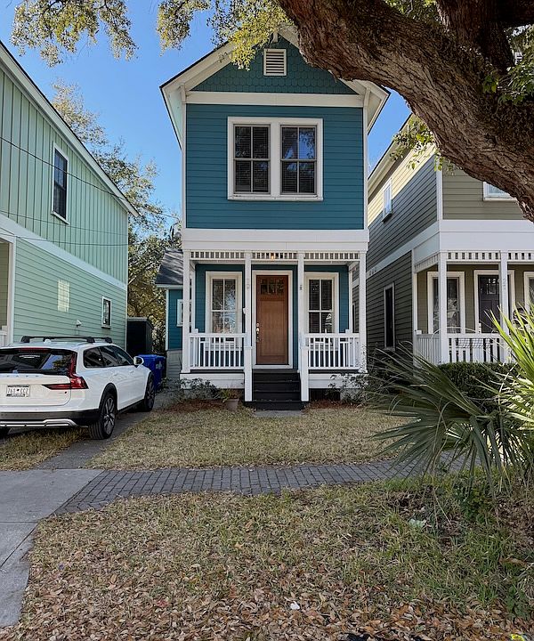 Private Driveway Parking and steps from King Street!