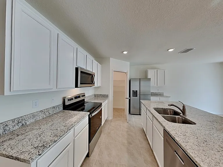 1004 Brooklet Dr — Photo 4