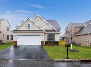 53 Constitution Way #523, Franklin, NJ 07416