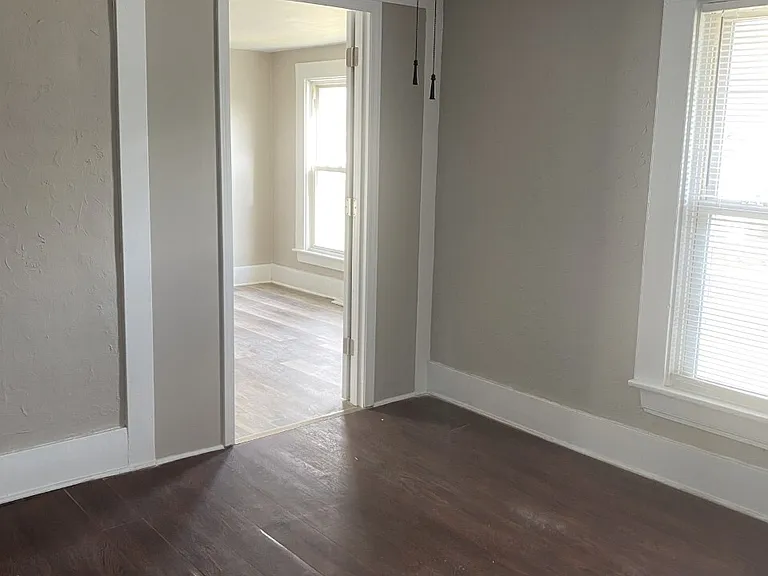305 N Winton Rd #2 — Photo 23