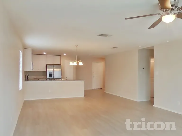 5602 Mountain Point — Photo 3