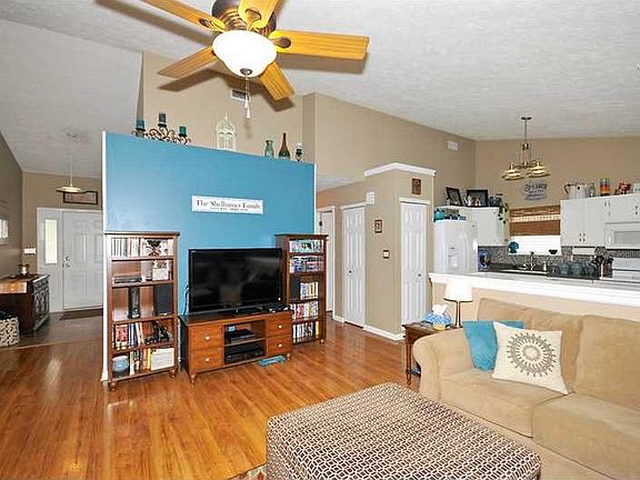 3rd image of 5970 Glen Haven Blvd